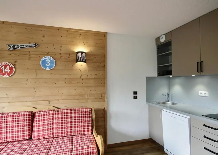 Renove Avec Balcon, Pied Des Pistes, Proche Commerces - Fr-1-455-35 *