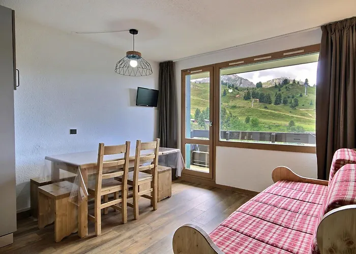 Renove Avec Balcon, Pied Des Pistes, Proche Commerces - Fr-1-455-35 La Plagne