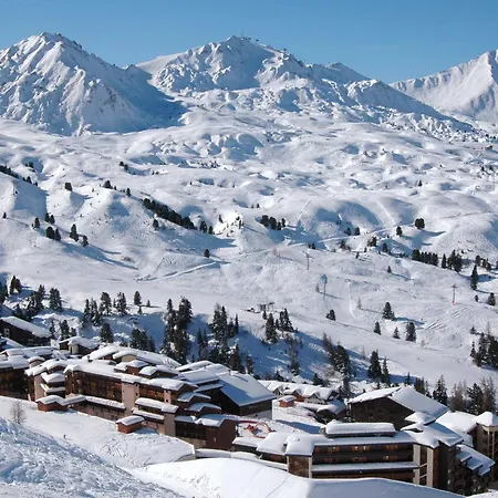 Appartement Renove Avec Balcon, Pied Des Pistes, Proche Commerces - Fr-1-455-35 La Plagne
