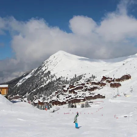 Renove Avec Balcon, Pied Des Pistes, Proche Commerces - Fr-1-455-35 La Plagne